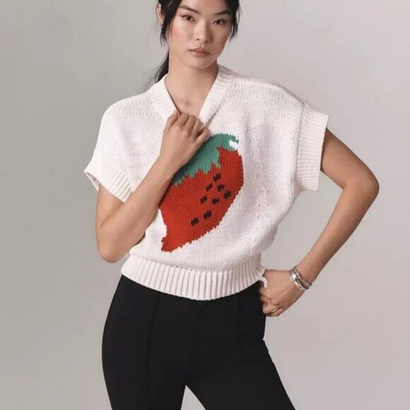 Maeve Sweaters - Maeve Pippa Sweater Strawberry Knit Intarsia 60s 70s Whimsical Mod Crew Neck